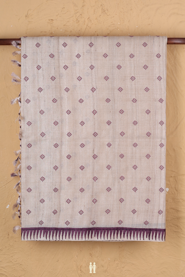 Tussar Silk Saree In Beige With Threadwork Buttas
