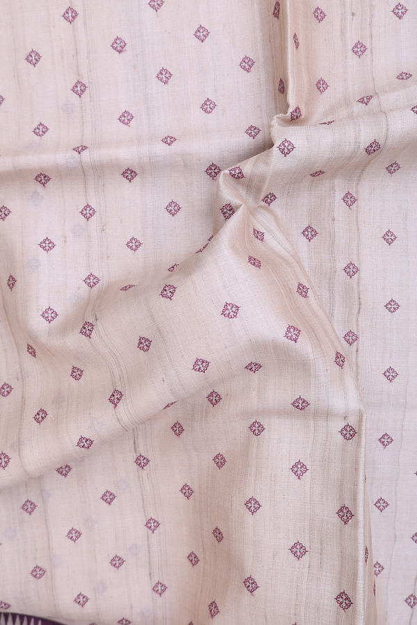Tussar Silk Saree In Beige With Threadwork Buttas