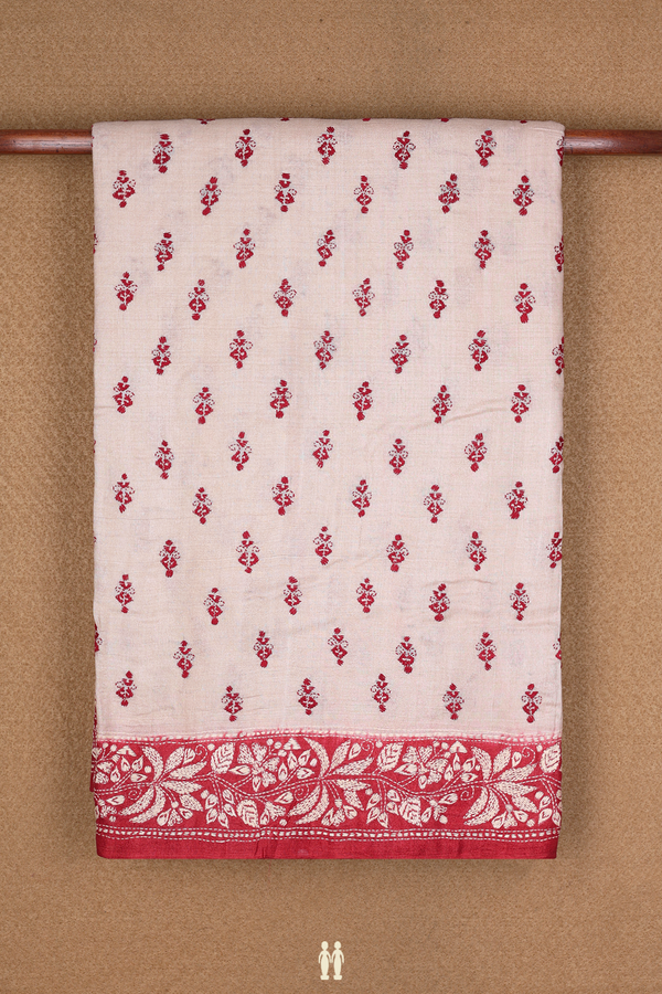 Tussar Silk Saree In Beige With Threadwork Buttas