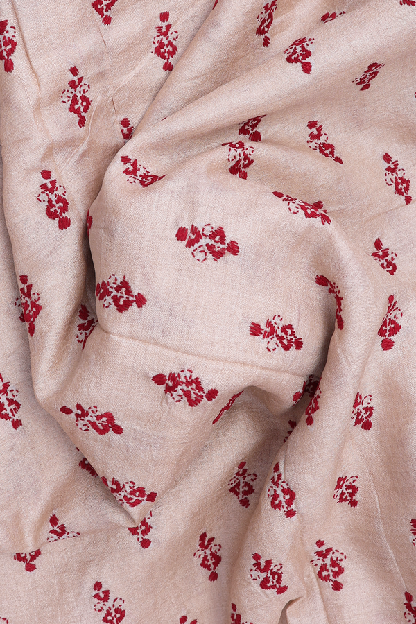 Tussar Silk Saree In Beige With Threadwork Buttas