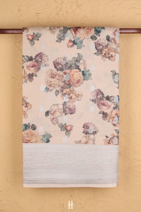 Tussar Silk Saree In Beige With Zari Buttas