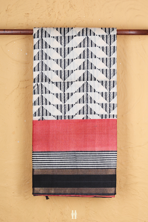 Tussar Silk Saree In Black And White With Printed Design