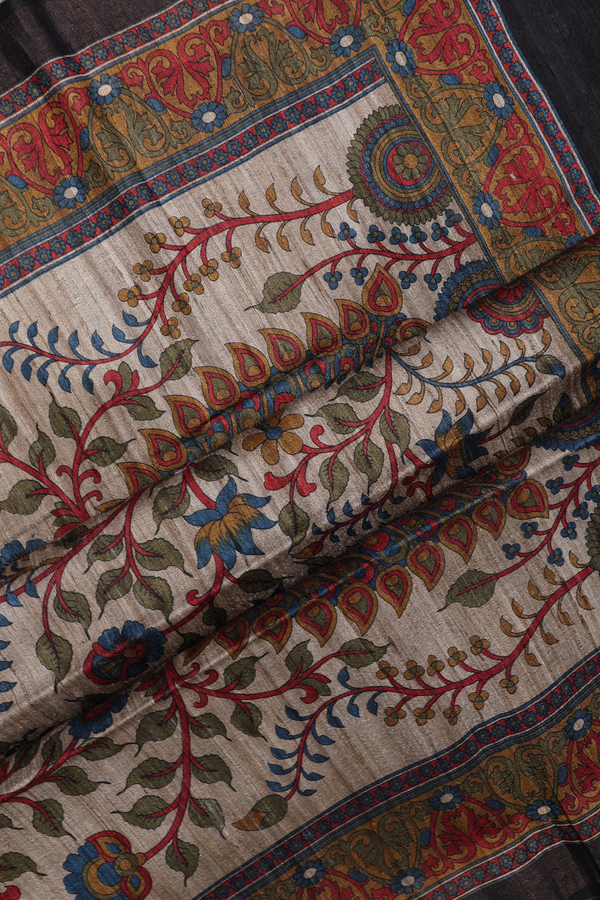 Tussar Silk Saree In Black With Threadwork Buttas