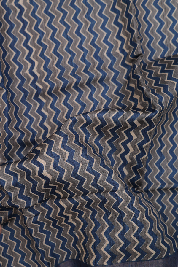 Tussar Silk Saree In Blue And Grey With Chevron Design
