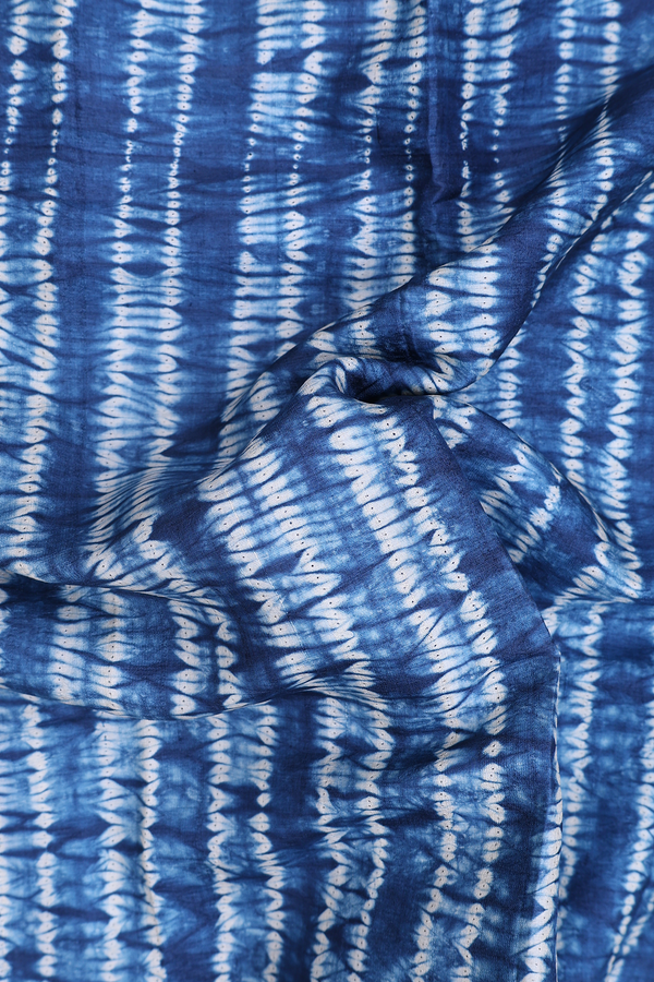 Tussar Silk Saree In Blue And White With Printed Design