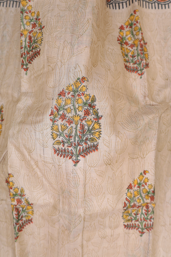 Tussar Silk Saree In Brown With Floral Motifs