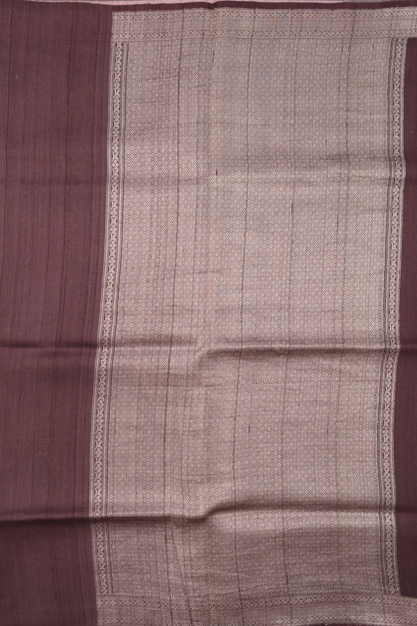 Tussar Silk Saree In Brown With Threadwork Buttas