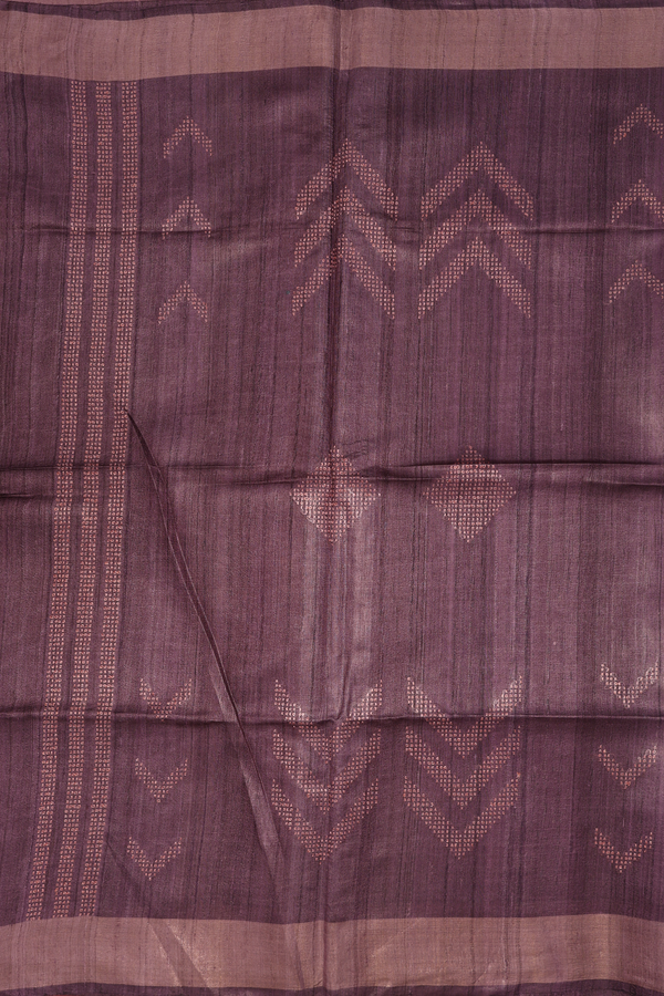 Tussar Silk Saree In Brownish Purple With Threadwork Buttas