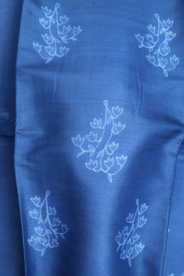 Tussar Silk Saree In Capri Blue With Shibori Design