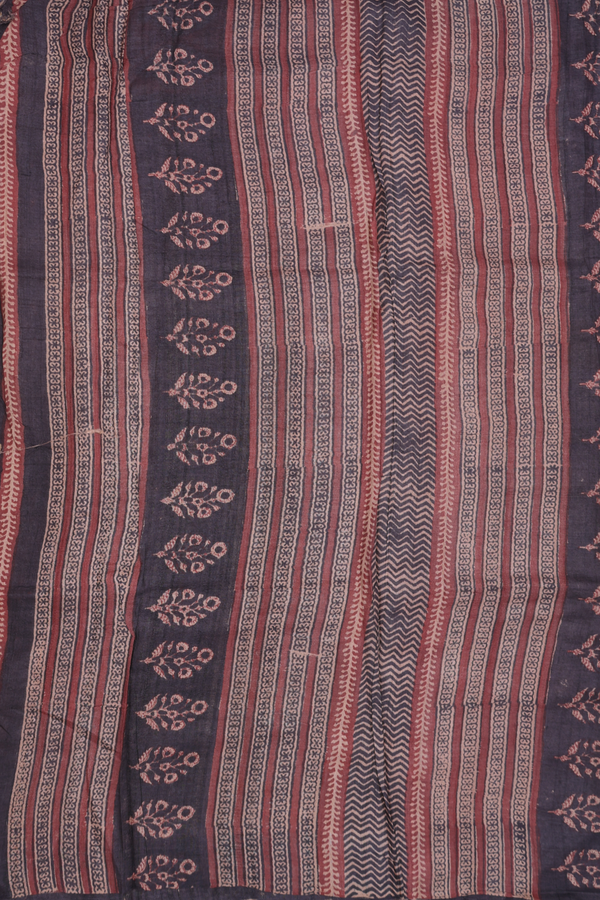 Tussar Silk Saree In Cocoa Brown With Checks Design