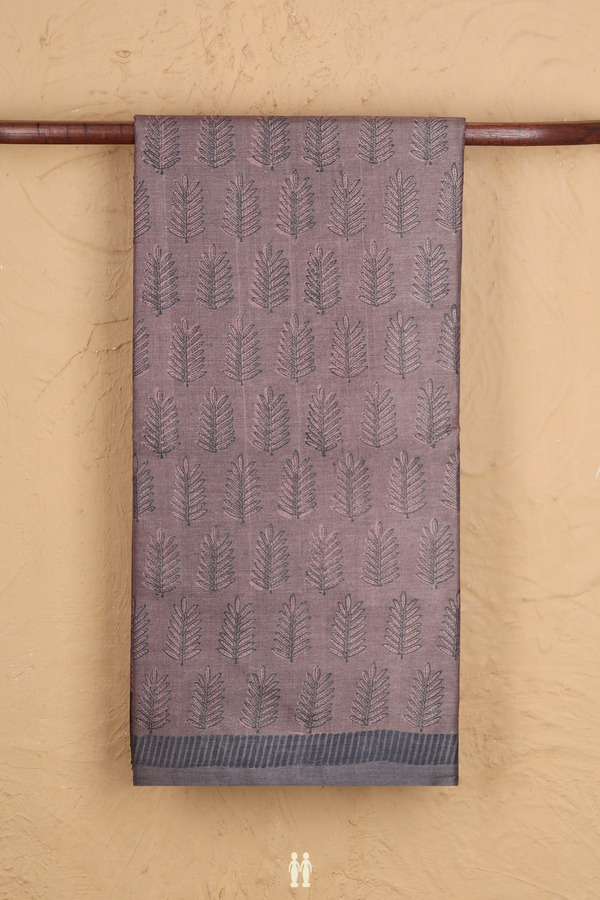 Tussar Silk Saree In Cocoa Brown With Printed Design