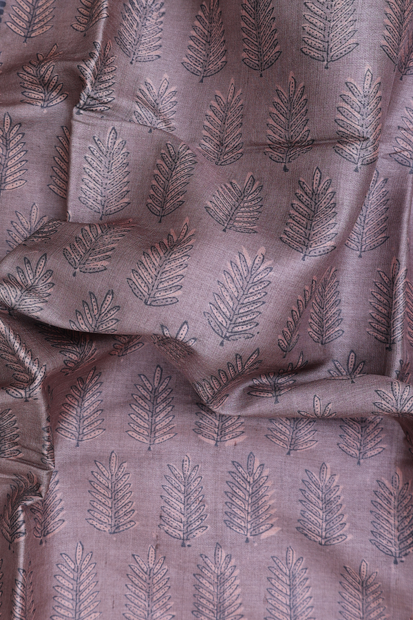 Tussar Silk Saree In Cocoa Brown With Printed Design