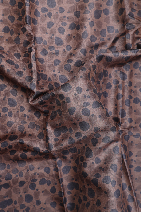 Tussar Silk Saree In Cocoa Brown With Printed Design