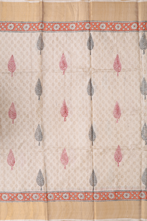 Tussar Silk Saree In Cream Color With Allover Buttas