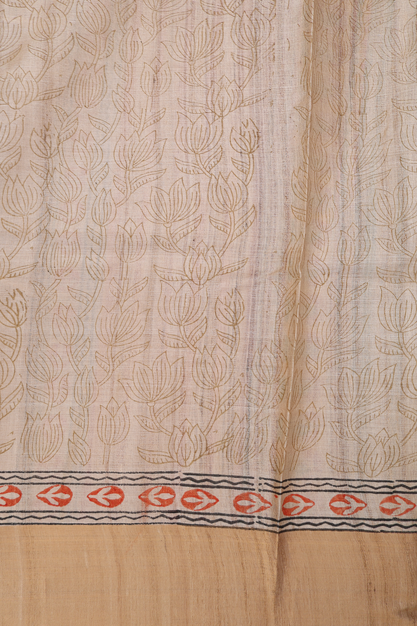 Tussar Silk Saree In Cream Color With Floral Motifs