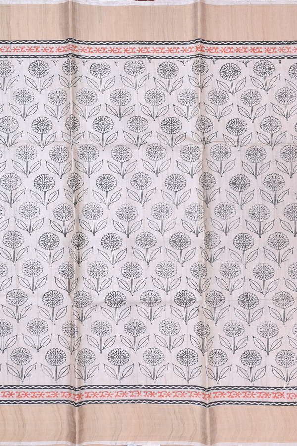 Tussar Silk Saree In Cream Color With Floral Design