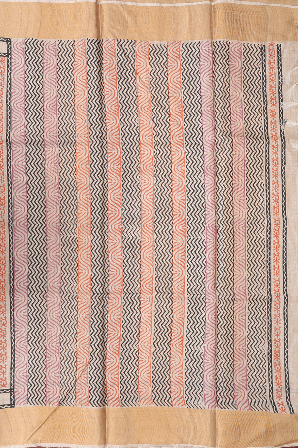 Tussar Silk Saree In Cream Color With Printed Design