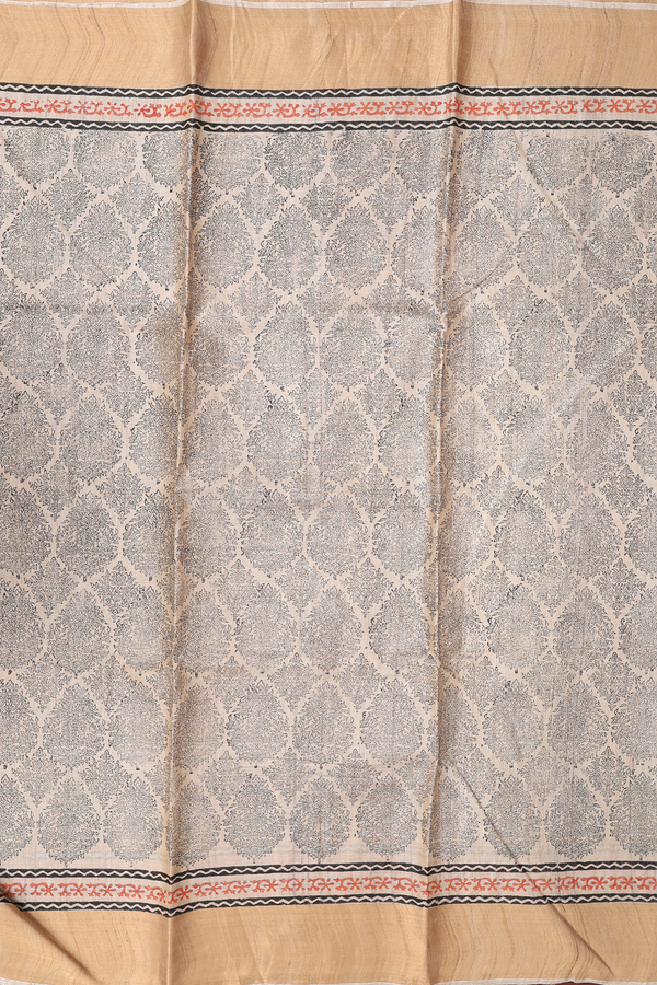 Tussar Silk Saree In Cream Color With Printed Design