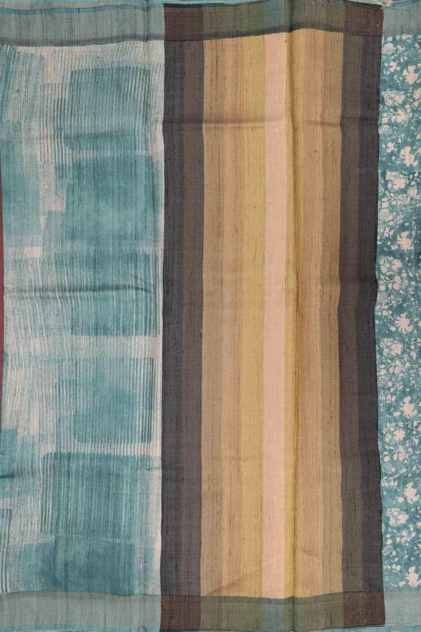 Tussar Silk Saree In Green With Printed Design