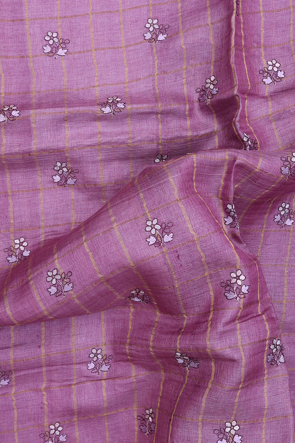 Tussar Silk Saree In Dusty Purple With Floral Buttas