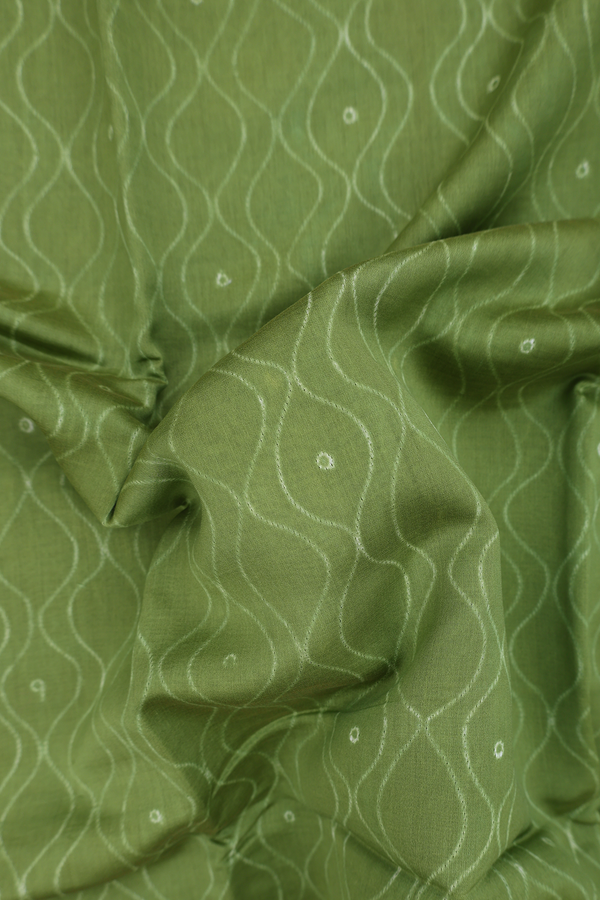 Tussar Silk Saree In Fern Green With Shibori Design