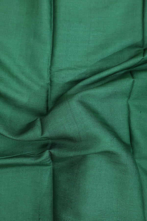 Tussar Silk Saree In Forest Green With Printed Pallu