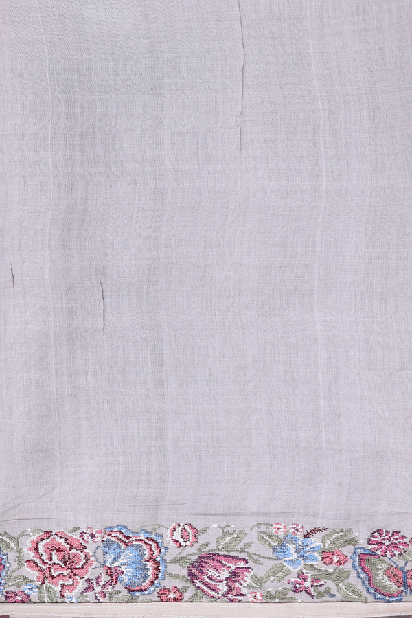 Tussar Silk Saree In Green With Contrast Border