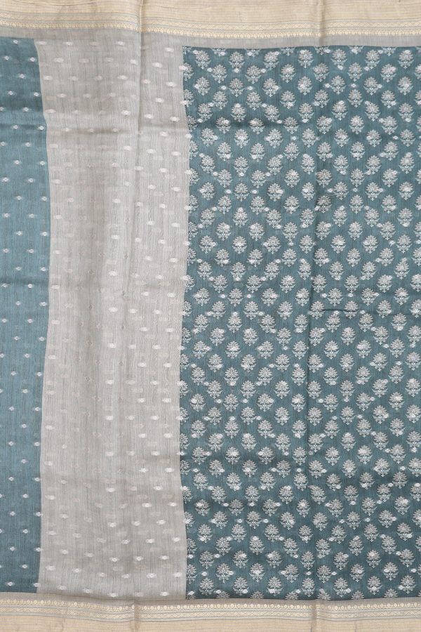 Tussar Silk Saree In Green With Floral Design