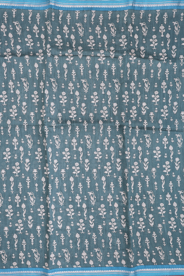 Tussar Silk Saree In Green With Floral Design