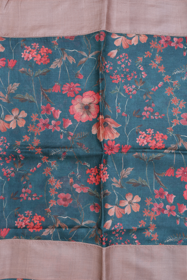 Tussar Silk Saree In Green With Floral Design