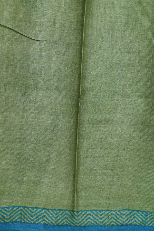 Tussar Silk Saree In Green With Printed Design