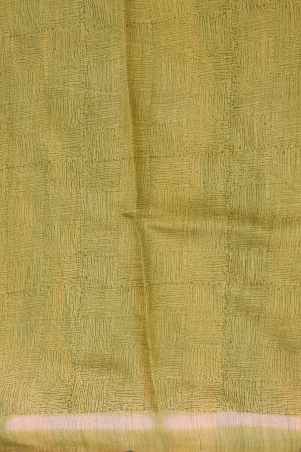 Tussar Silk Saree In Green With Printed Design