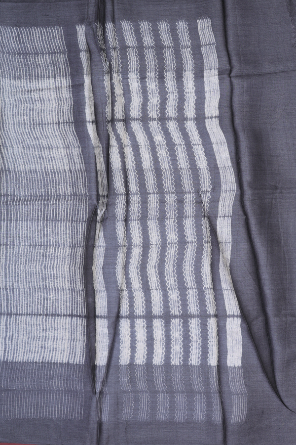 Tussar Silk Saree In Grey With Printed Design