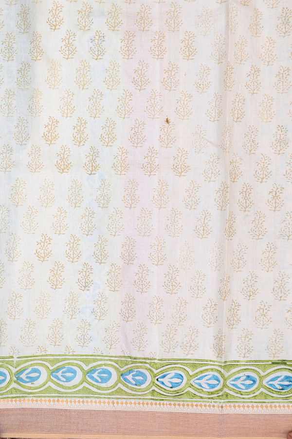 Tussar Silk Saree In Half White With Paisley Design