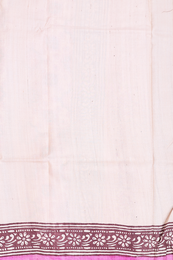 Tussar Silk Saree In Ivory With Peacock Printed Design