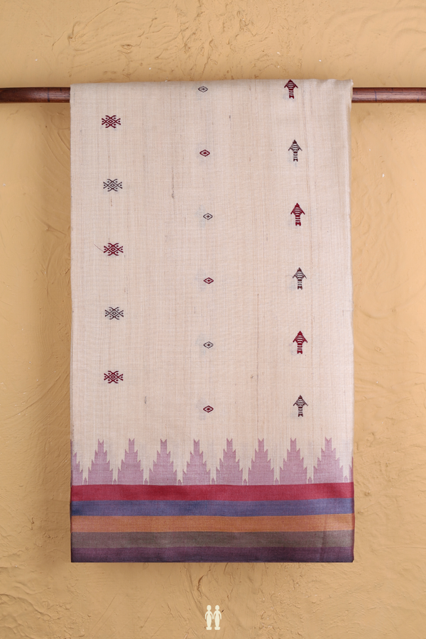 Tussar Silk Saree In Ivory With Threadwork Design