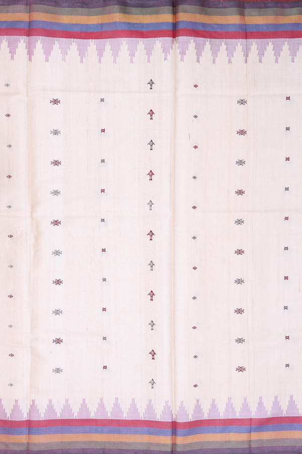 Tussar Silk Saree In Ivory With Threadwork Design