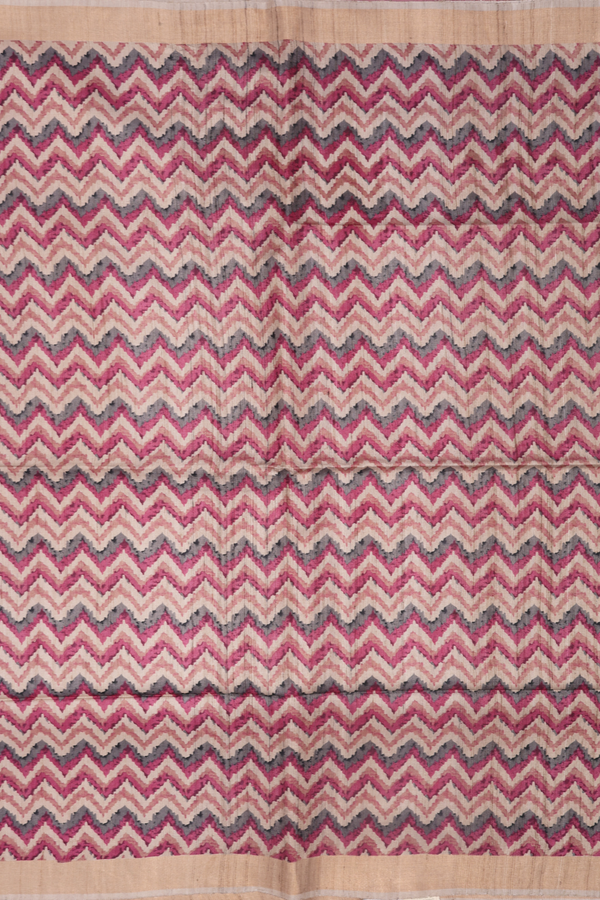 Tussar Silk Saree In Multicolor With Chevron Design