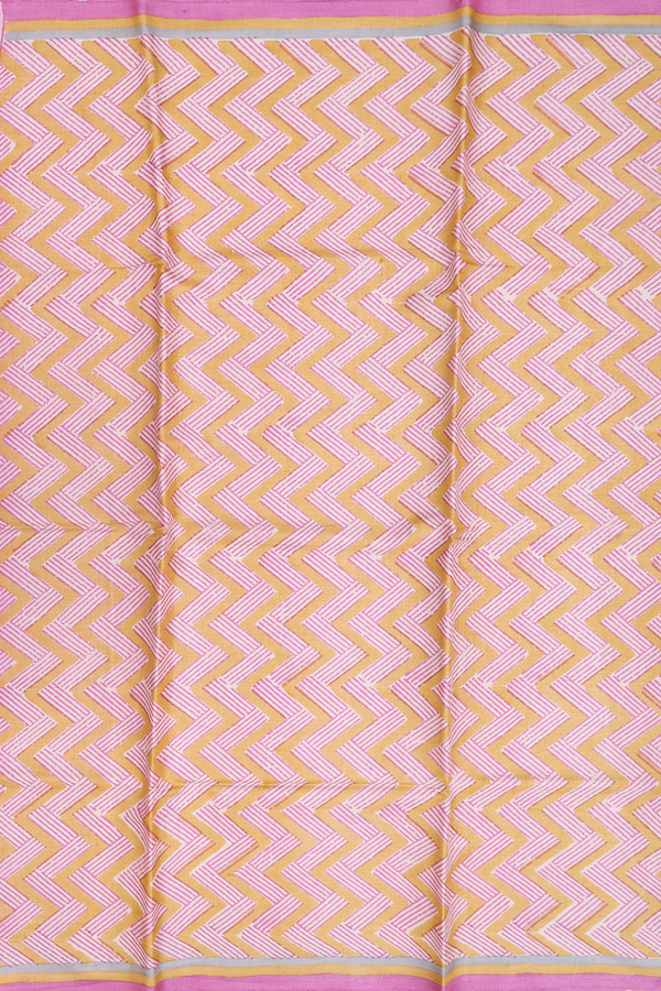 Tussar Silk Saree In Mustard Yellow With Chevron Design