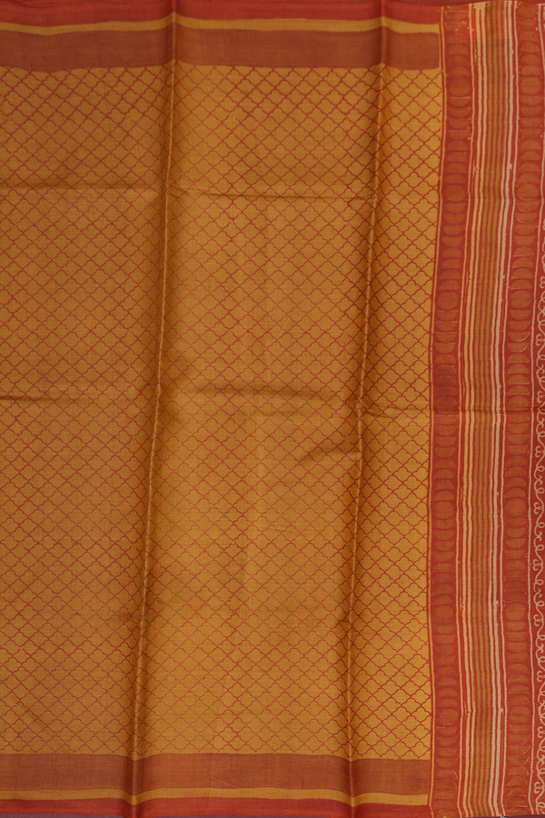 Tussar Silk Saree In Ochre Orange With Scallop Design