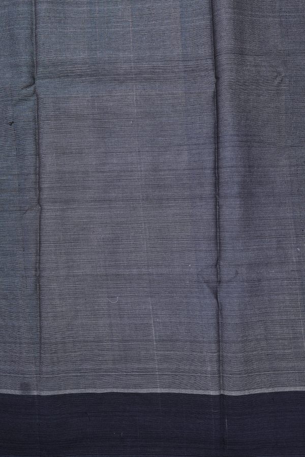 Tussar Silk Saree In Off White With Threadwork Buttas