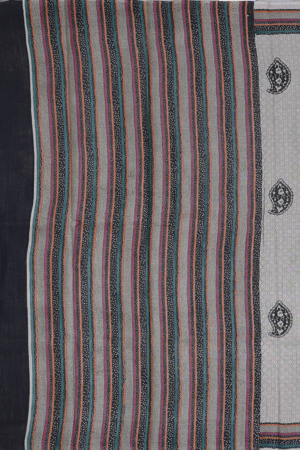 Tussar Silk Saree In Green Beige With Paisley Buttas