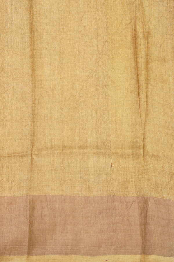 Tussar Silk Saree In Pine Green With Contrast Border