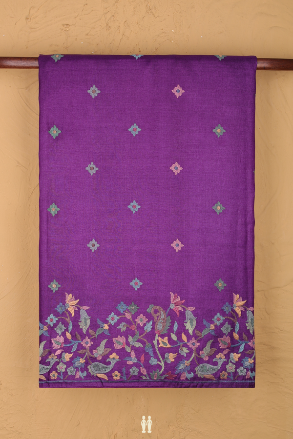 Tussar Silk Saree In Purple With Threadwork Buttas