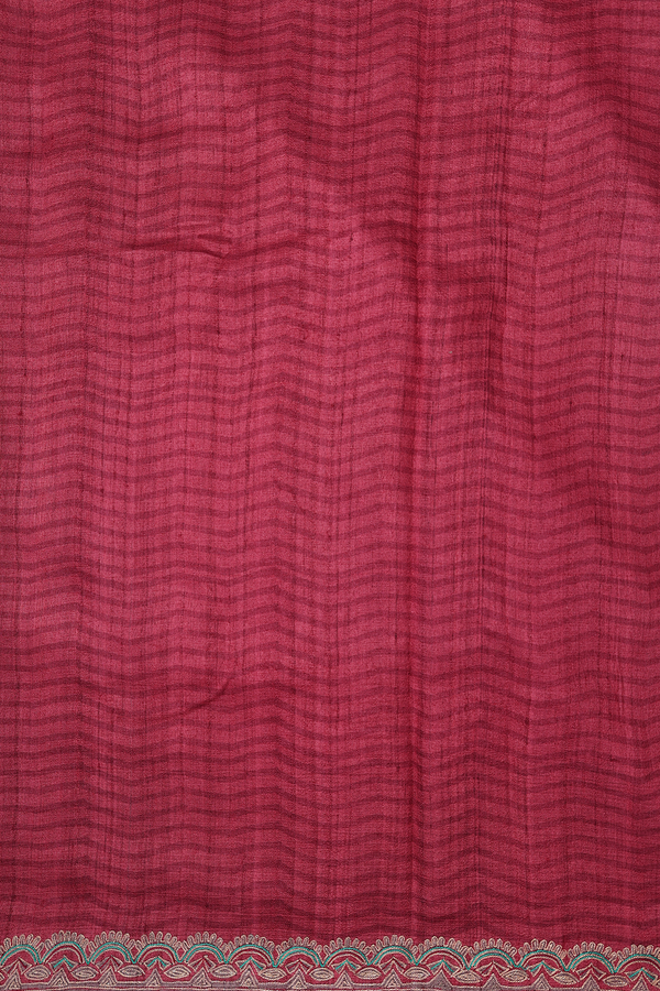 Tussar Silk Saree In Red With Floral Buttas