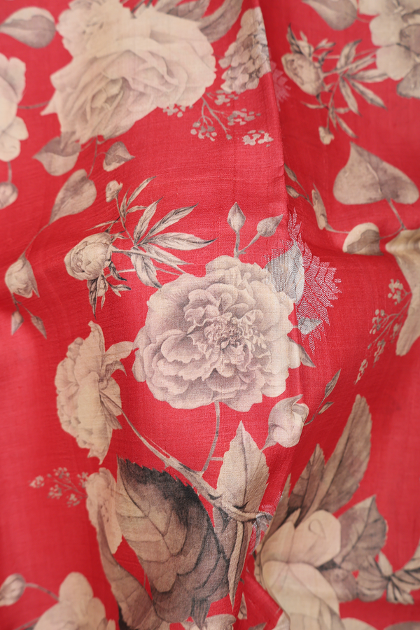 Tussar Silk Saree In Red With Floral Design