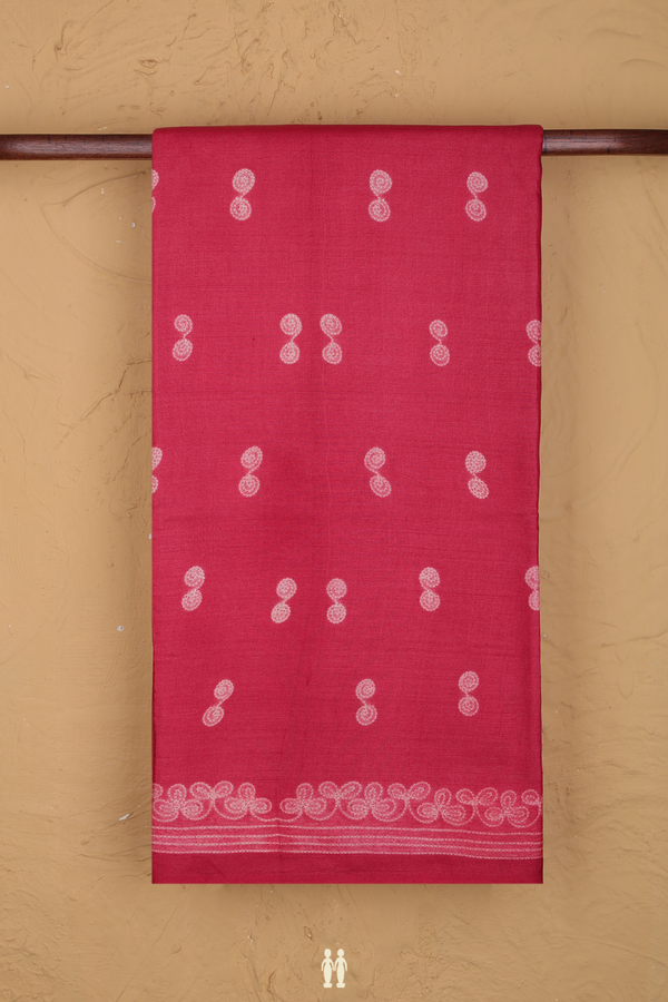 Tussar Silk Saree In Red With Shibori Design