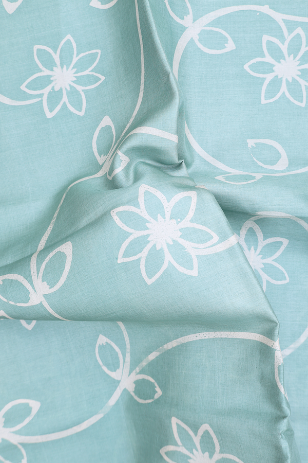 Tussar Silk Saree In Turkish Blue With Floral Printed Design