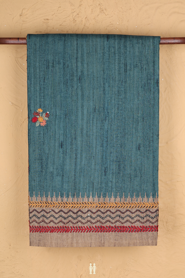Tussar Silk Saree In Turkish Green With Embroidered Buttas