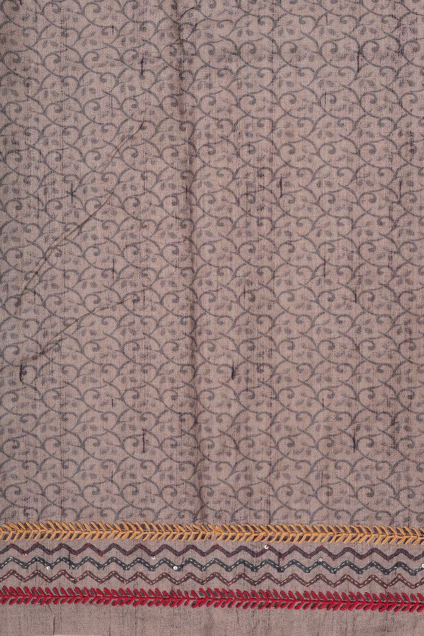 Tussar Silk Saree In Turkish Green With Embroidered Buttas